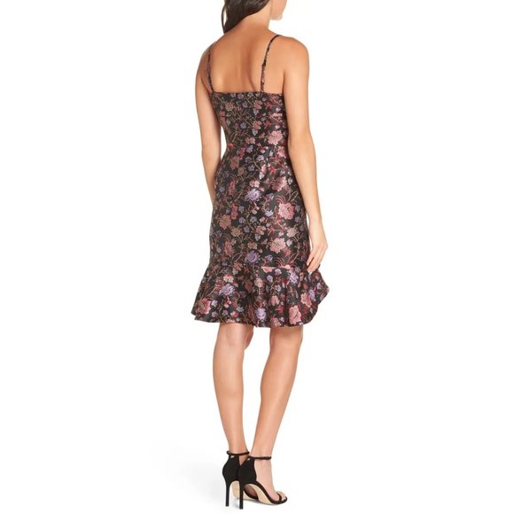 NEW!! Forest Lily Metallic Jacquard Ruffle Hem Dress, Size 8 - Picture 3 of 16